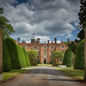 Great Fosters - Near Windsor ***** Egham