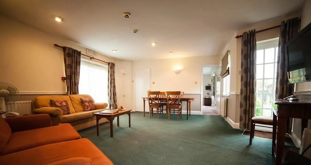 Warren Lodge Shepperton United Kingdom